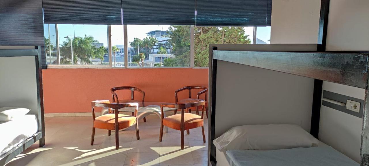Hostel Puerto Алхесирас Екстериор снимка