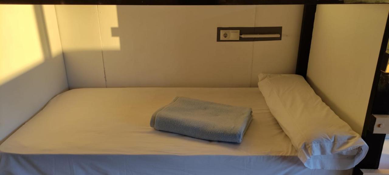 Hostel Puerto Алхесирас Екстериор снимка
